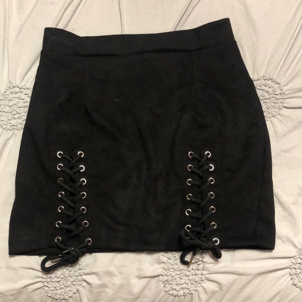 black velvet skirt